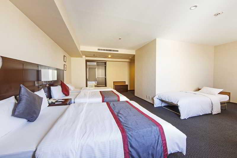 Hotel Art Nippori Lungwood 4*